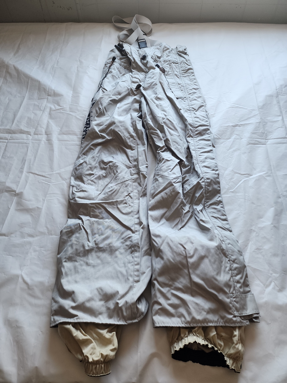 Napapijri Geographic Unisex Ski Pants Light Gray Size Xlarge Is Used